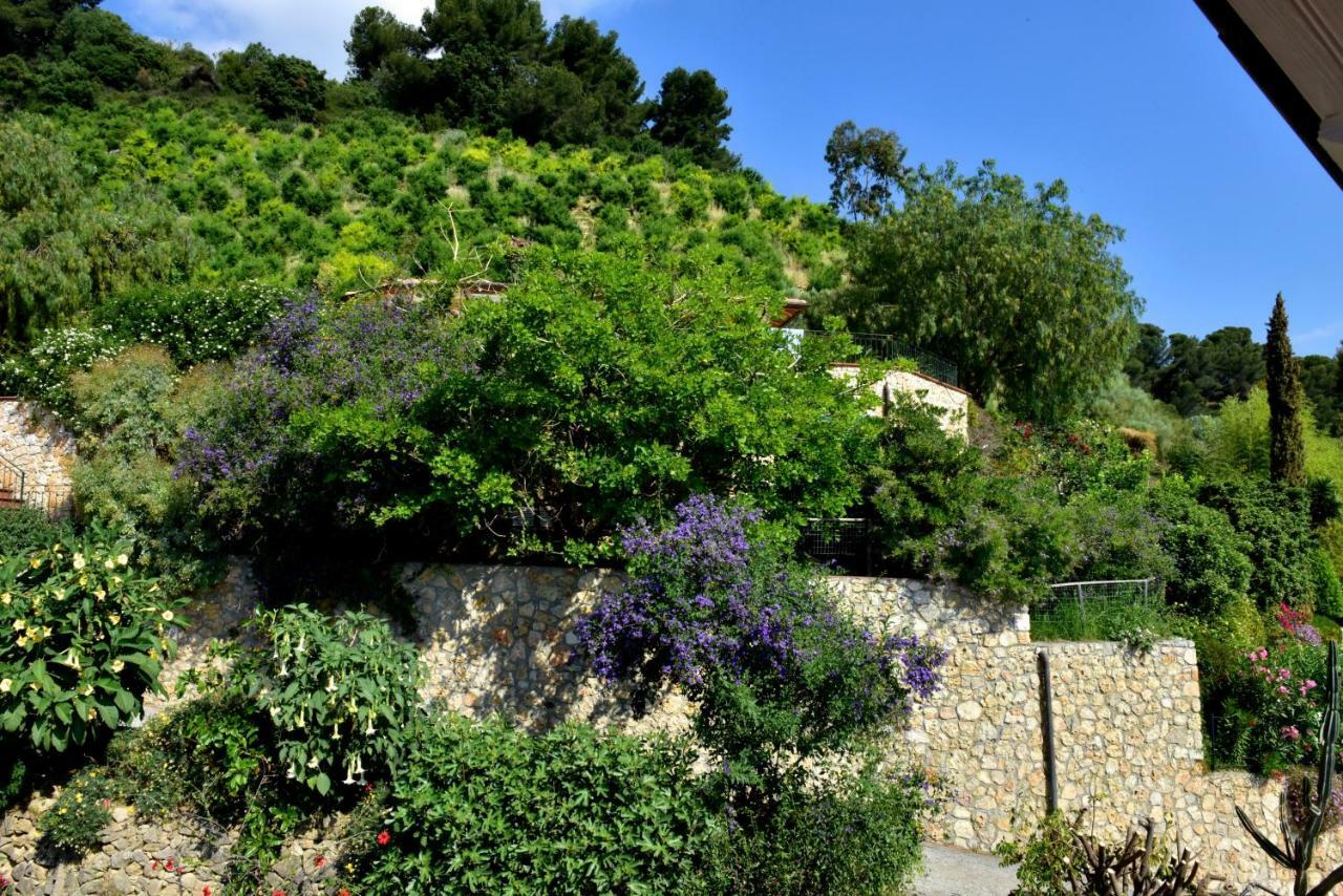 Agriturismo Un Mare Di Fiori Villa Ventimiglia Eksteriør billede